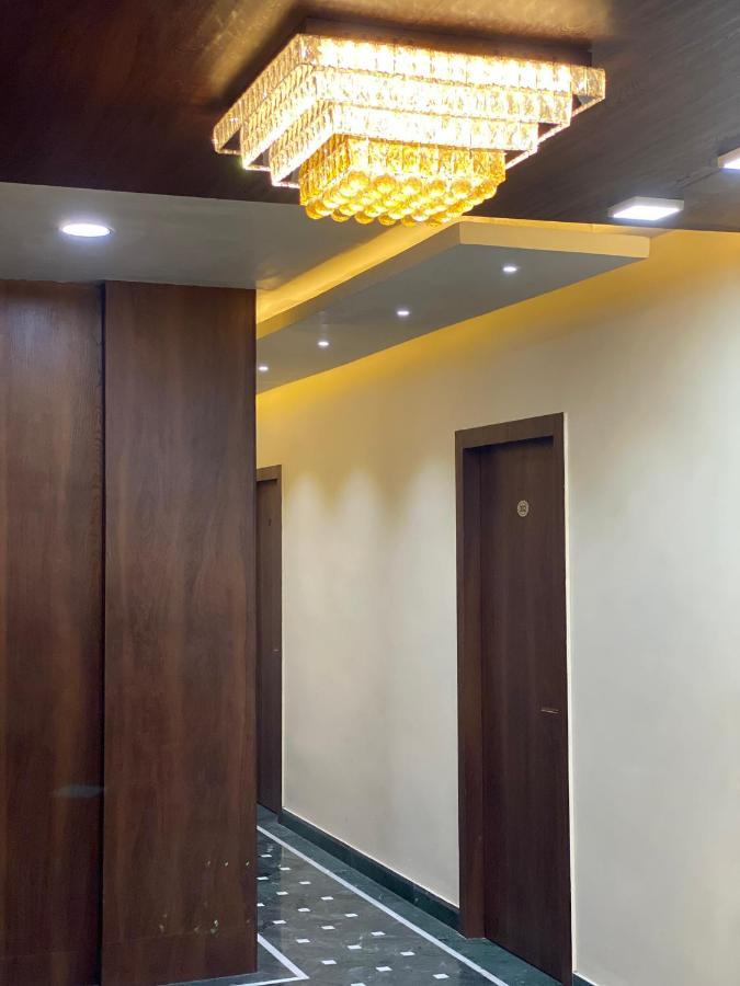 Shivam Hotels كولكاتا المظهر الخارجي الصورة