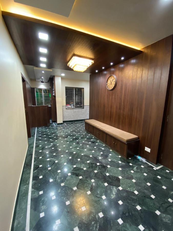 Shivam Hotels كولكاتا المظهر الخارجي الصورة