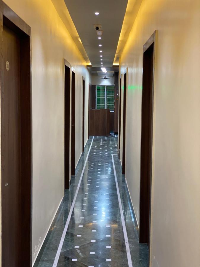 Shivam Hotels كولكاتا المظهر الخارجي الصورة